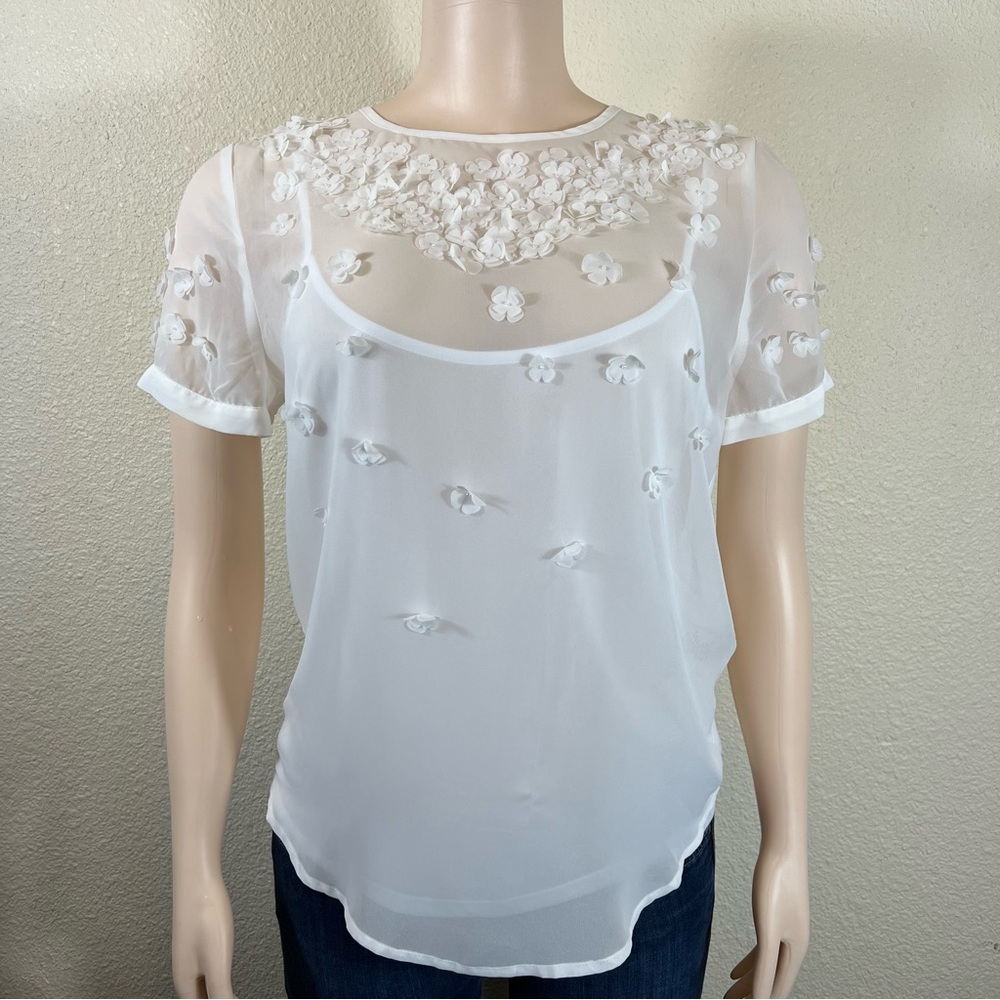 White blouse, flowers, size M, Liz Claiborne